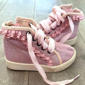 BC Footwear 7M Toddler Girl High Top Girly Sneakers 
Vguc